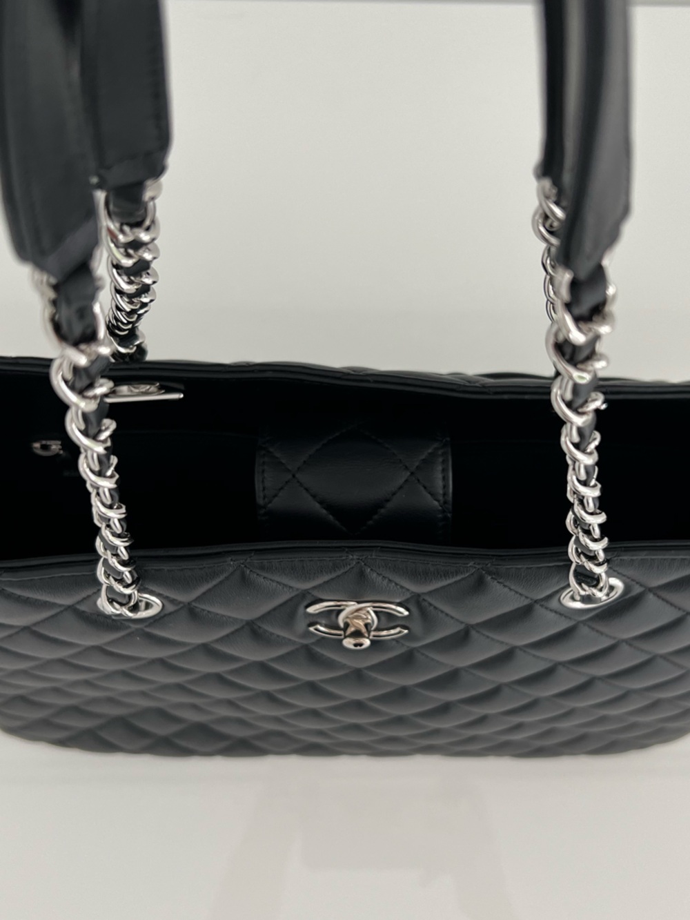 CHANEL BLACK QUILTED LEATHER TIMELESS TOTE NEW! - Picture 17 of 17